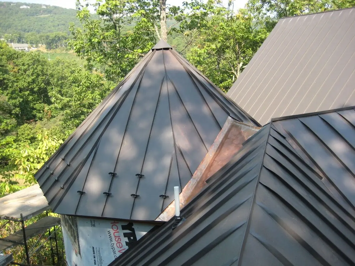 Professional Gutter Cleaning by Craftsman Roofing in Toro Canyon